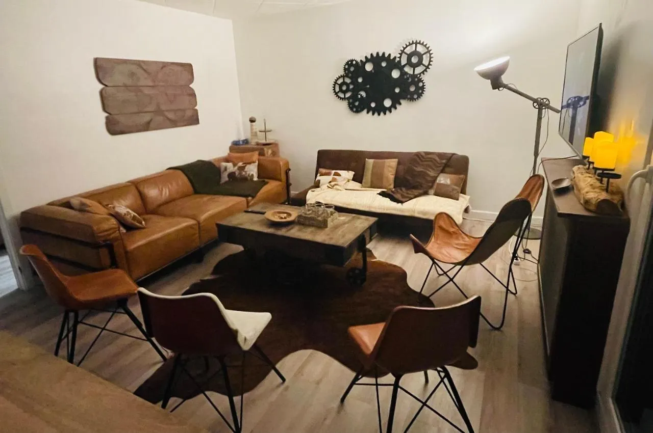 Cocooning House location